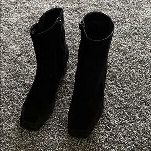 Nine West Black Ankle Booties